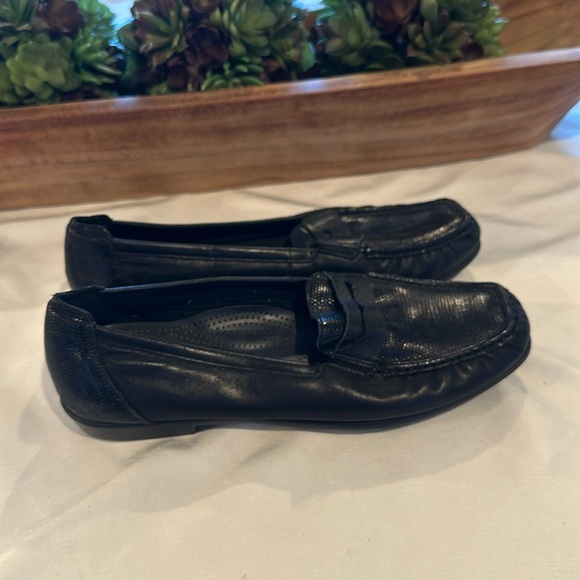 SAS Albuquerque Women's Penny J loafer loafers Black shoes size 11 EUC - Picture 1 of 6